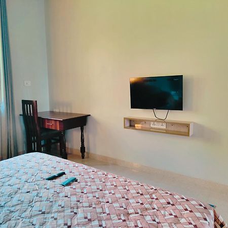 Hoztel Jollygrrant Doon Hostel Rāni Pokhri Kültér fotó