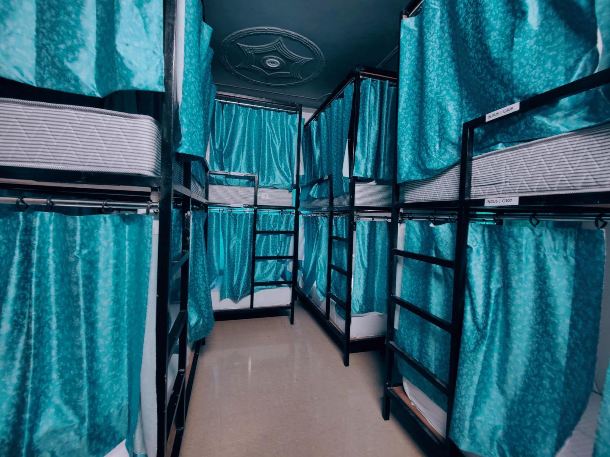 Hoztel Jollygrrant Doon Hostel Rāni Pokhri Kültér fotó